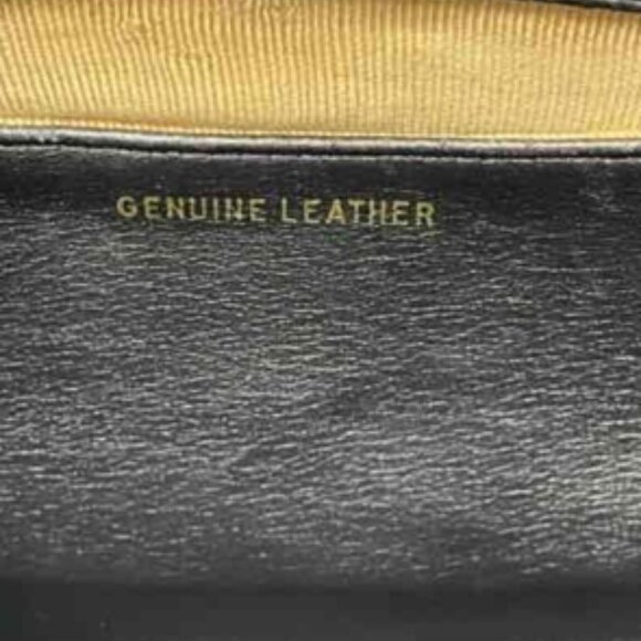 Givenchy Vintage Black Textured Leather Clam Shell Magnet Clutch Shoulder Bag - Picture 4 of 9